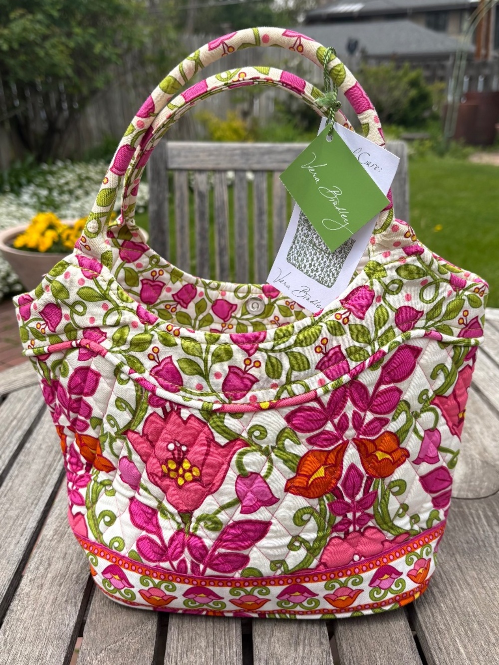 NWT Vera Bradley Lilli Bell Small Tote - Daisy Pattern